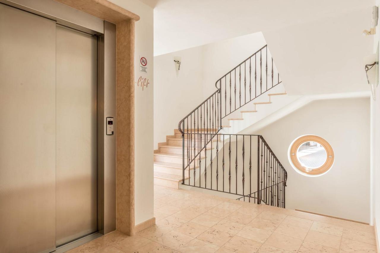 Residence Diana Apartment 201 Теренто Экстерьер фото